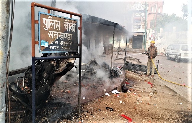 Security escalated in Uttar Pradesh ahead of Friday prayers, internet services discontinued in 20 districts, including Lucknow