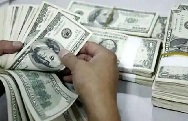 Forex reserves dipped by $ 3.017 billion in last week of September