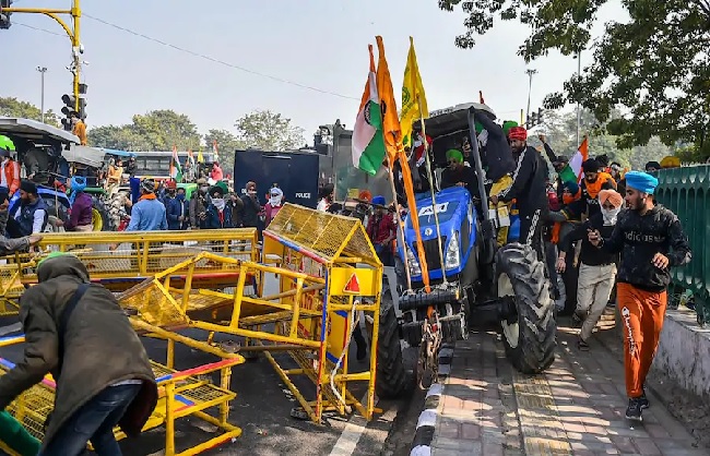 Farmers’ ‘Dilli Chalo’ march begins again, traffic police issues advisory