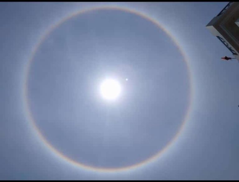 A bright ring seen around the Sun