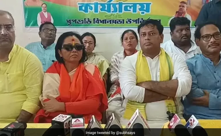 Ahead of Bengal bypoll, TMC key campaigner & ex-MLA Mitali Roy jumps ship, joins BJP