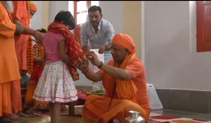 CM Yogi performs ‘Kanya Pujan’ rituals in Gorakhpur