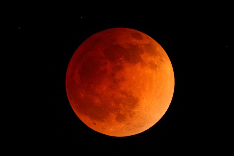 Lunar eclipse will occur after midnight on Saturday