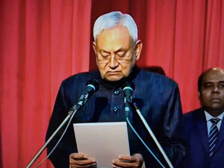 Nitish Kumar resigns and takes oath as Bihar CM for record 9th time, Tejashwi predicts extinction of JD(U) in 2024 LS polls,  “Karma,” says Owaisi, taunting Tejashwi Yadav 