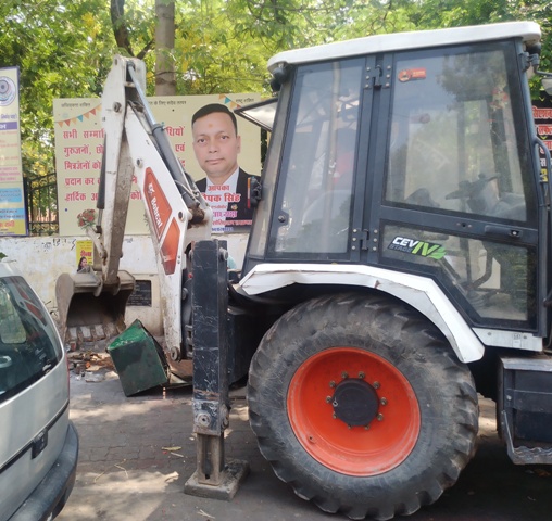 LMC carries out anti-encroachment drive near Swasthya Bhawan Marg