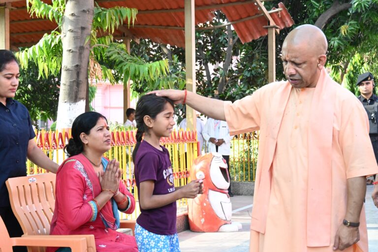 Resolve public problems with sensitivity and promptness, directs CM Yogi