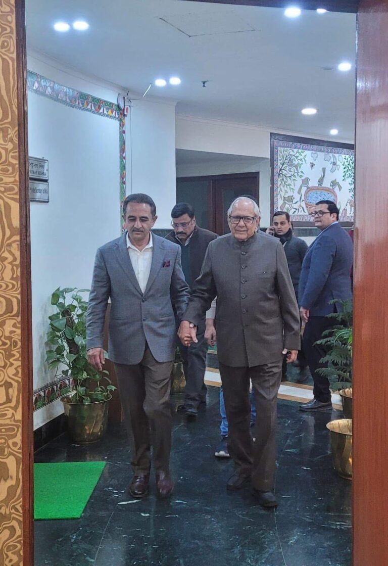 Union Minister Kirti Vardhan Singh’s father Anand Singh passes away, CM Yogi expresses grief