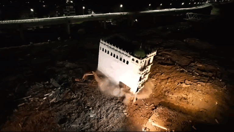 298 illegal mosques, madrasas and mazars bulldozed in 7 UP districts bordering Nepal