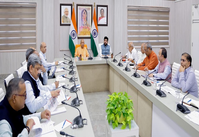 Textile and apparel parks to be established in UP in the name of Sant Kabir