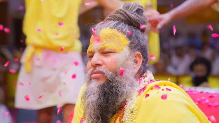 Premananda Maharaj celebrates Diwali with his disciples, followers, health again deteriorates on Tuesday, prayers pour in