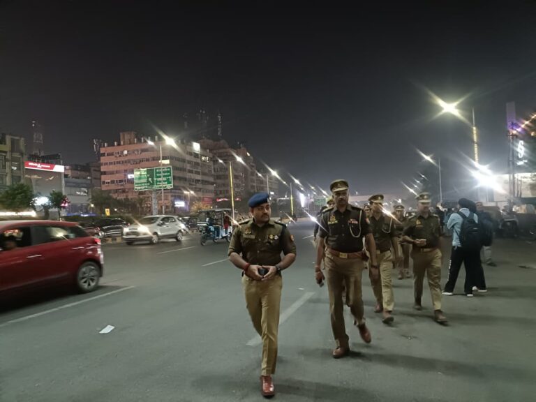 UP Police on full duty as Holi nears, all leaves cancelled after DGP orders