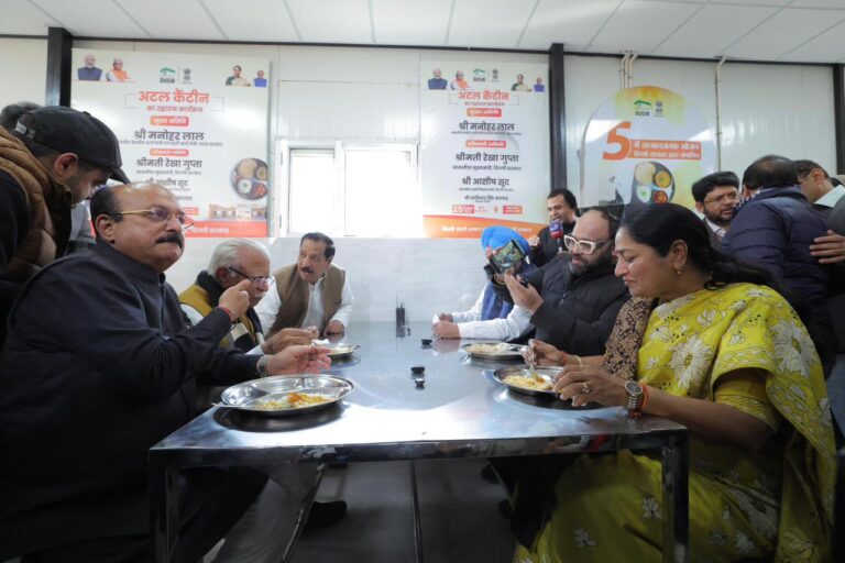 Atal Canteens launched in Delhi, nutritious food to be available in ₹ 5 only