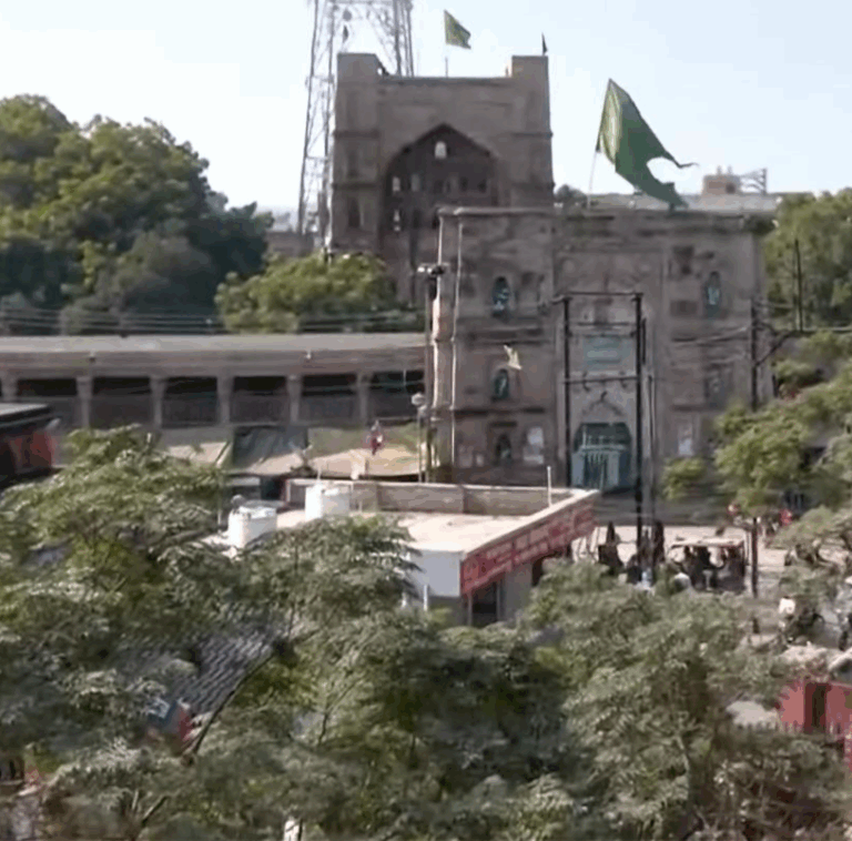 Jaunpur: Atala Masjid hearing postponed, court sets next date for Feb 26