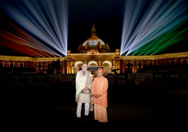 CM Yogi inaugurates sound and light show displaying state’s glorious history on the dome of the Vidhan Bhavan