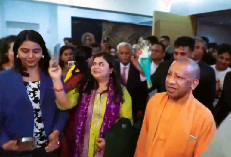 Tokyo NRIs extend grand welcome to CM Yogi