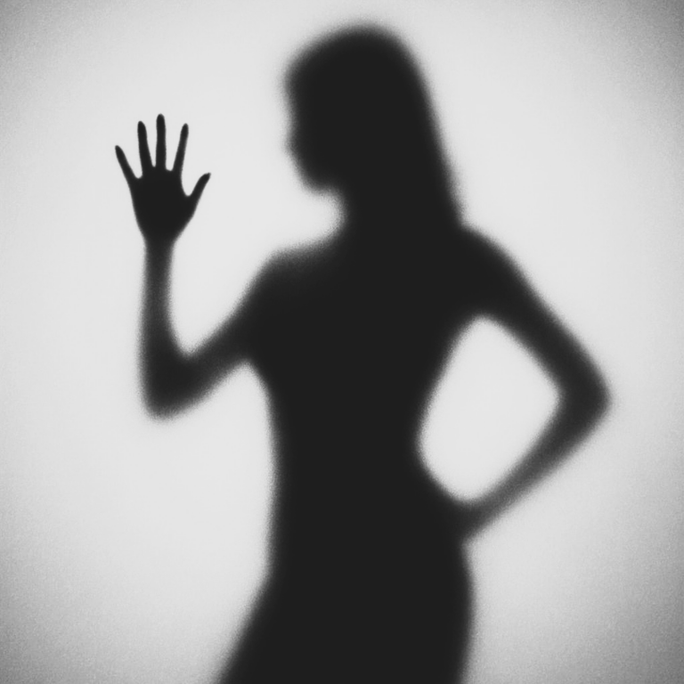 Noida Police raids-rescues 17 girls massage parlour