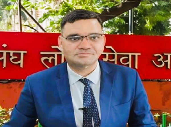 UP cadre IAS officer Rinku Singh Rahi tenders resignation, cites ‘no work, no posting’